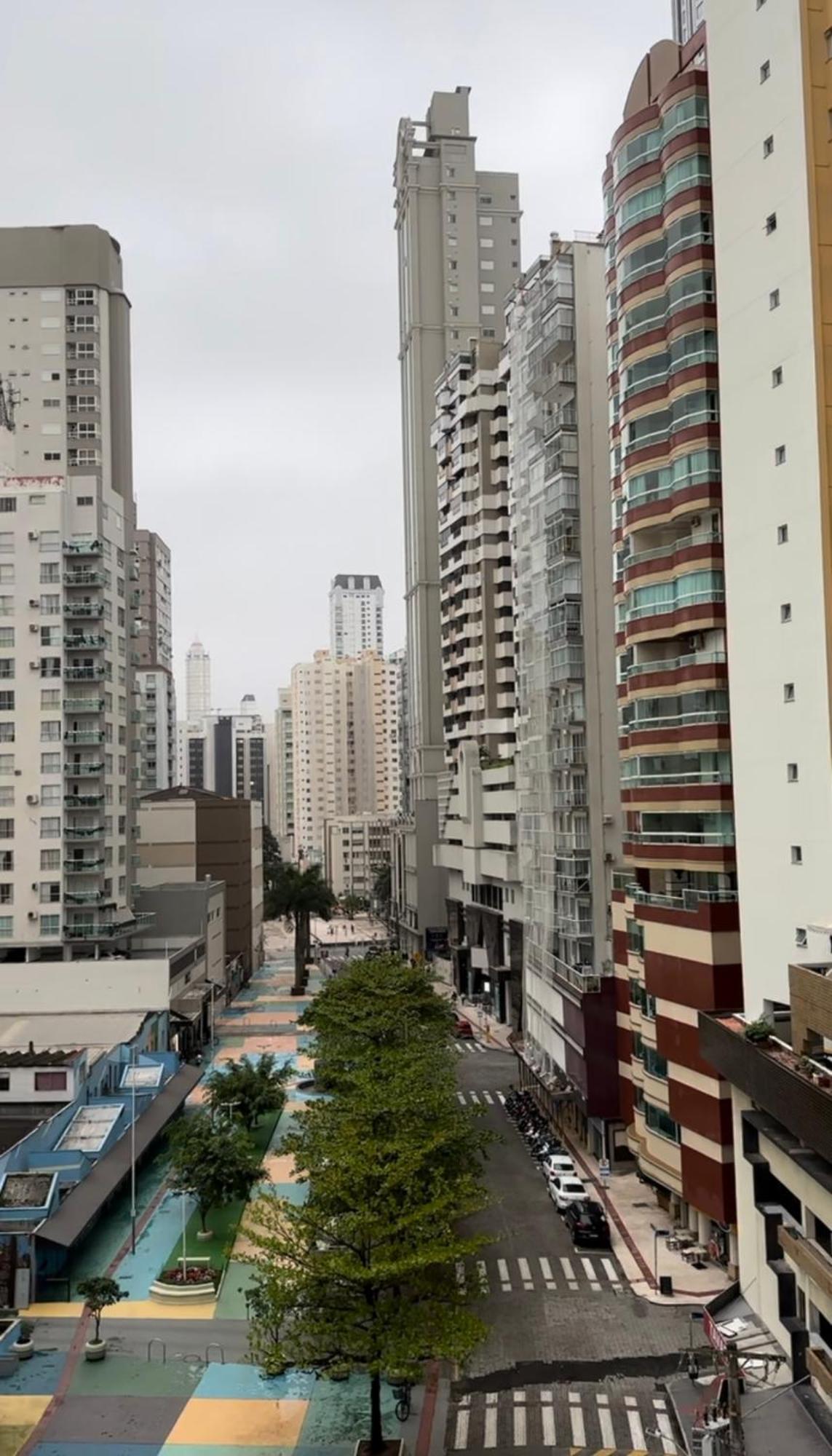 Ao Lado Do Shopping Atlantico